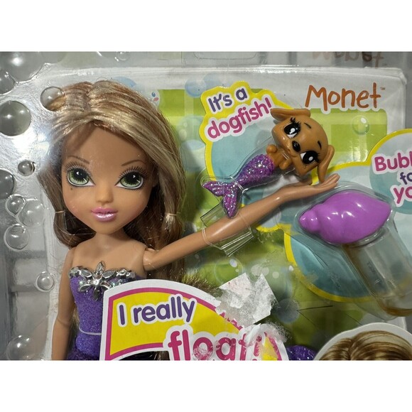 NEW Moxie Girlz MGA Monet With Dog Fish Bubble Bath Surprise Doll Purple 2014 - Picture 2 of 6